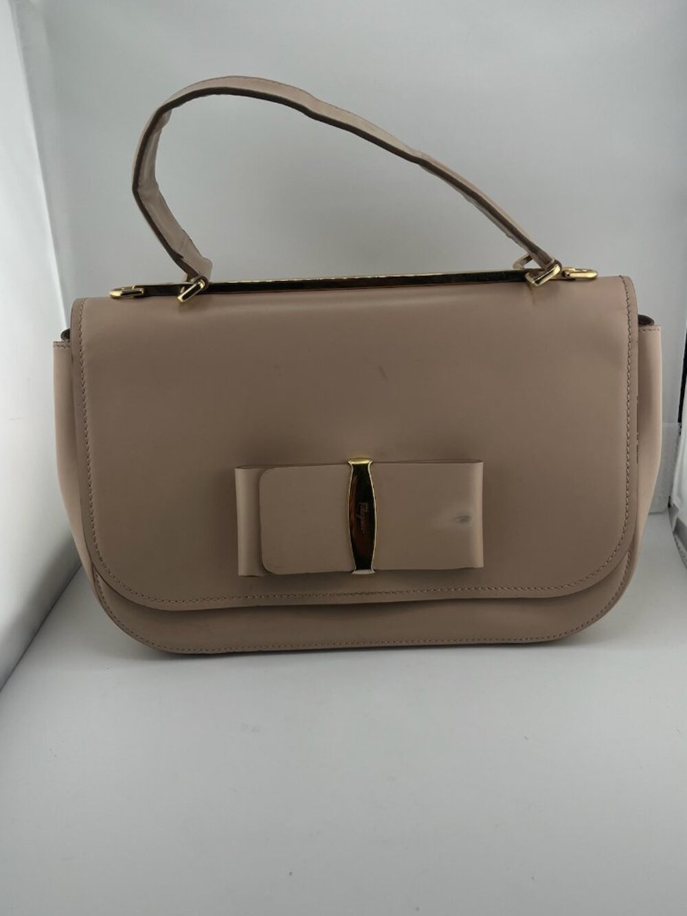 #R32 Salvatore Ferragamo Vara Ribbon 2way Shoulder Bag Cream